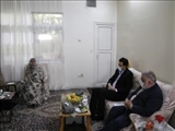 دیدار معاون استاندار تهران و فرماندار ویژه شهرستان ری با خانواده معظم شهید جواد کمالخانی