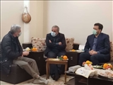 دیدار فرماندار ویژه شهرستان ری و نماینده مجلس شورای اسلامی با خانواده معظم خلبان شهید محمدرضا رحمانی