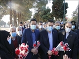 با حضور معاون رئیس جمهور و رئیس بنیاد شهید و امور ایثارگران برگزار شد:
غبار روبی مزار شهدای مسیحی 8 سال دفاع مقدس در آرامستان ارامنه بمناسبت فرارسیدن سال نو میلادی