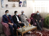 همزمان با دهه مبارک فجر:
دیدار معاونین استاندار تهران با خانواده معظم شهید داود کریمی