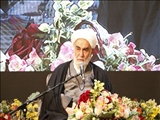 آیت الله ری شهری در اجرای عدالت در دوران مسئولیتش به بهترین نحو عمل کرد، اما در این میان از خدمات و اقدامات فرهنگی نیز غافل نبود‌