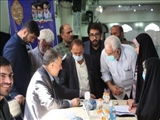 میز خدمت فرماندار شهرستان ری بهمراه روسای ادارات و دستگاه های اجرایی در نماز جمعه شهرری