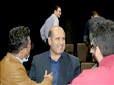 هنرمندان بدون توجه به قضاوت‌ها، به ترویج فرهنگ ایثار و شهادت بپردازند