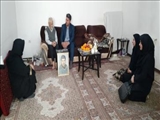  دیدار رئیس اداره بهزیستی شهرستان ری با خانواده معظم شهدا