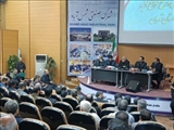 تعادل بخشی میان فعالیت‌های صنایع بزرگ، کوچک و میانی الزامی است