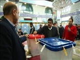 فرماندار شهرستان ری رای خود را به صندوق انداخت | باب الحوائجی: به تکلیف خود عمل کردم