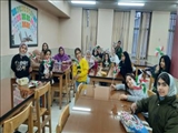 نشست جمع خوانی و آموزش کاردستی در کتابخانه صاحب بن عباد شهرستان ری