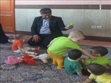 دیدار مدیر بهزیستی شهرستان ری با کودکان شیرخوارگاه حضرت رقیه(س)