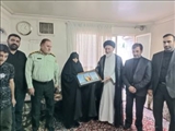 دیدار جمعی از مسئولین شهرستان ری با خانواده معظم شهید نبرد با رژیم پلید صهیونیستی